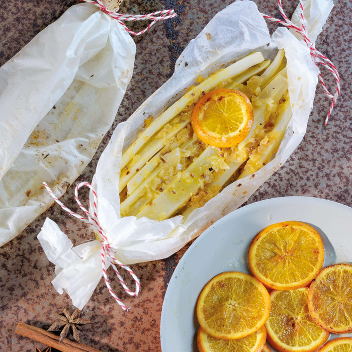 Schwarzwurzeln mit Orangen-Soße aus dem Päckchen