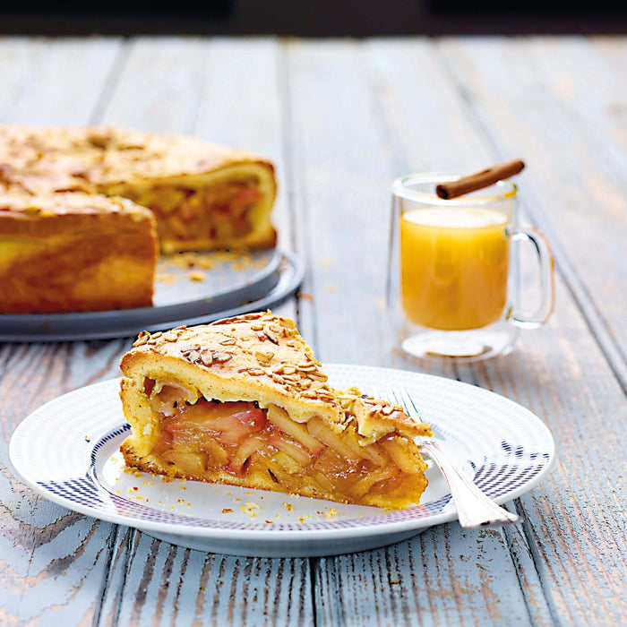 Gedeckter Apfel-Ingwer-Kuchen