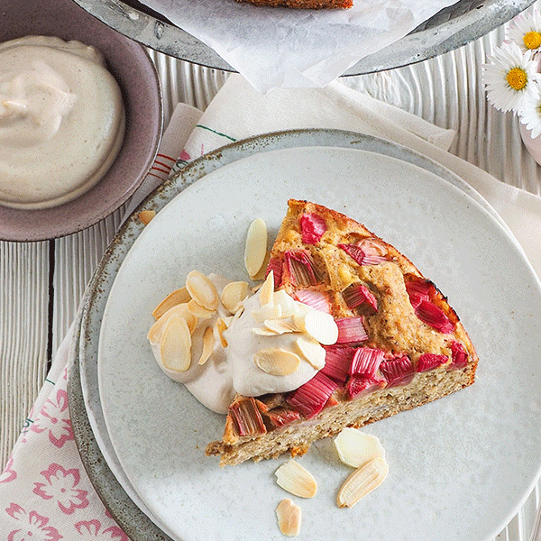 Blitz-Rhabarber-Kuchen