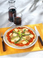 Kartoffelpizza mit Spargel und Austernpilzen