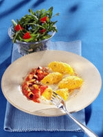 Gratinierte Polentanocken mit Gemüse-Tomatensoße