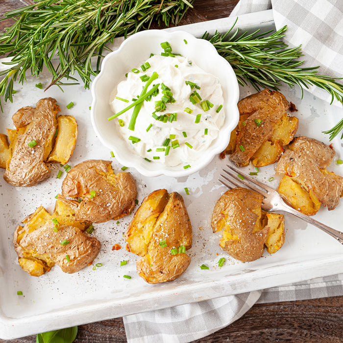 Smashed Potatoes mit Leinöl-Quark