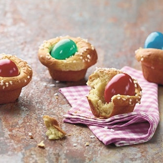 Bunte Mini-Hefemuffins