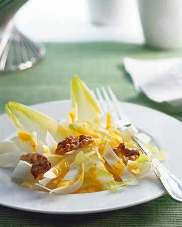 Chicorée mit Mangodressing