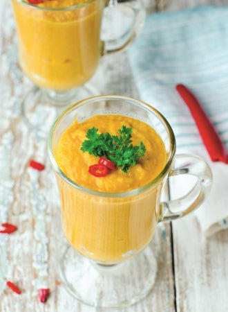 Heiße Möhren-Chili-Smoothie