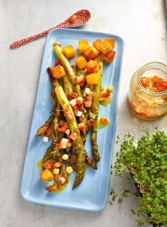 Ofen-Spargel mit Ei-Vinaigrette