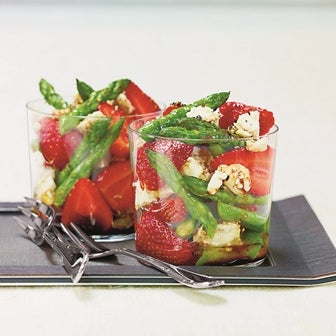 Spargel-Erdbeer-Salat
