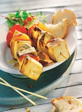 Gegrillte Tofu-Spieße mit Aprikosen