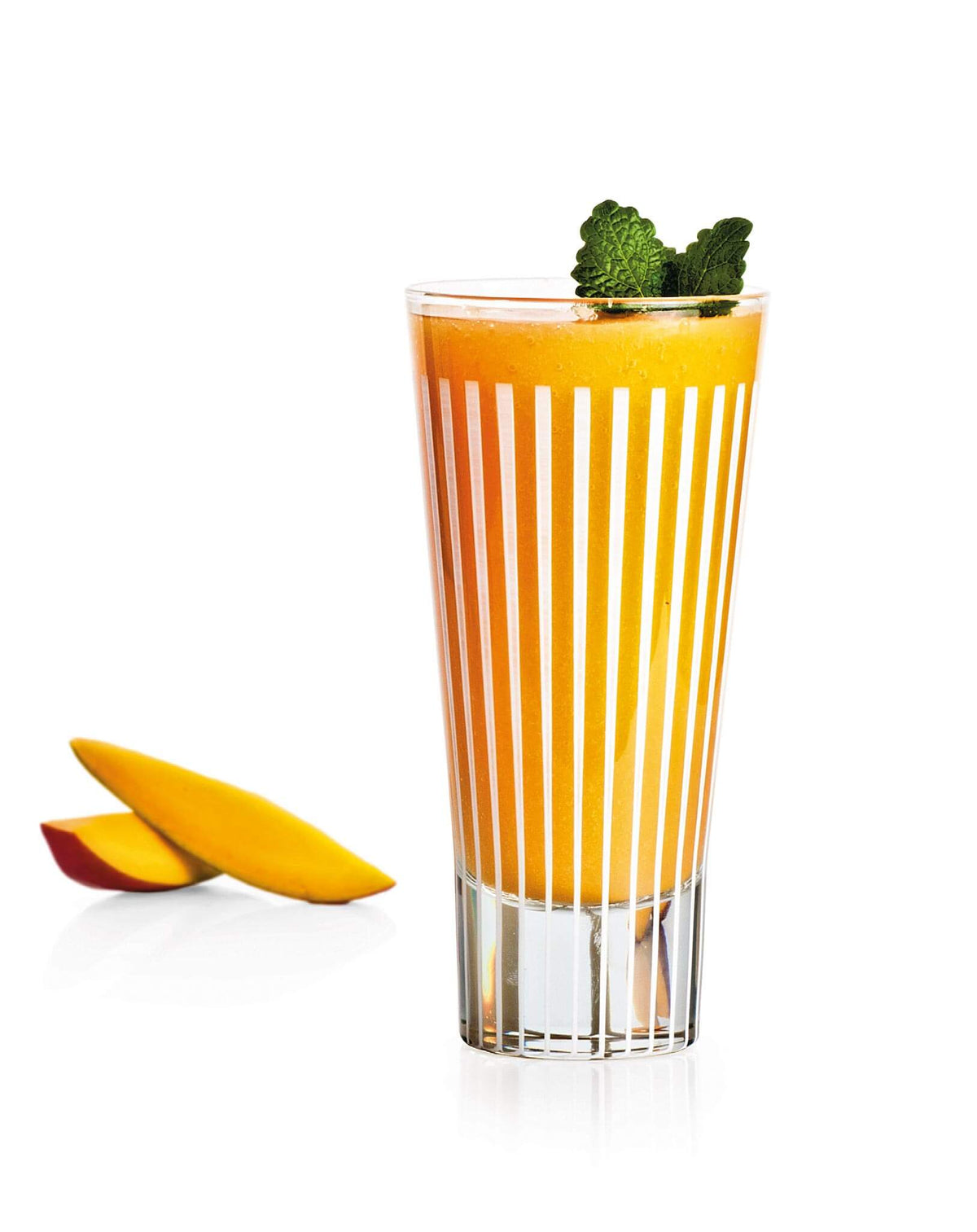 Mango-Hagebutten-Smoothie — Reformhaus.de Mango-Hagebutten-Smoothie — Reformhaus.de