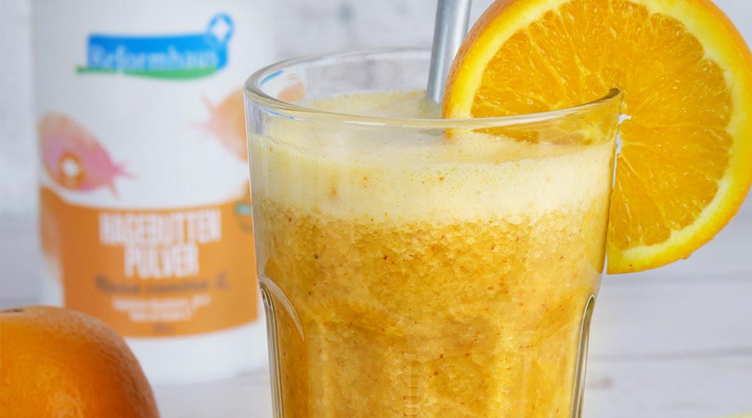 Fruchtiger Hagebutten-Smoothie — Reformhaus.de Fruchtiger Hagebutten-Smoothie — Reformhaus.de