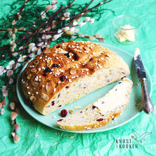 Cranberry-Osterbrot